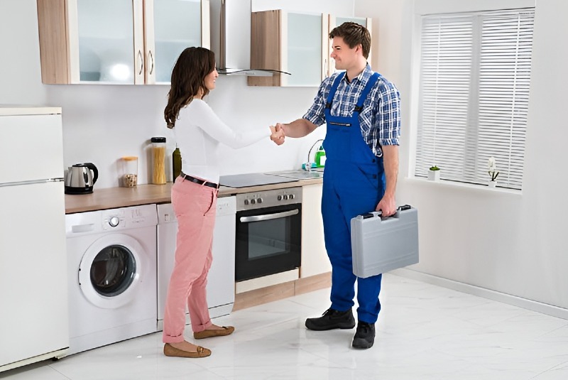 Stove Repair Tips for Riverside, CA Homes During Recent Heat-Related Appliance Strain